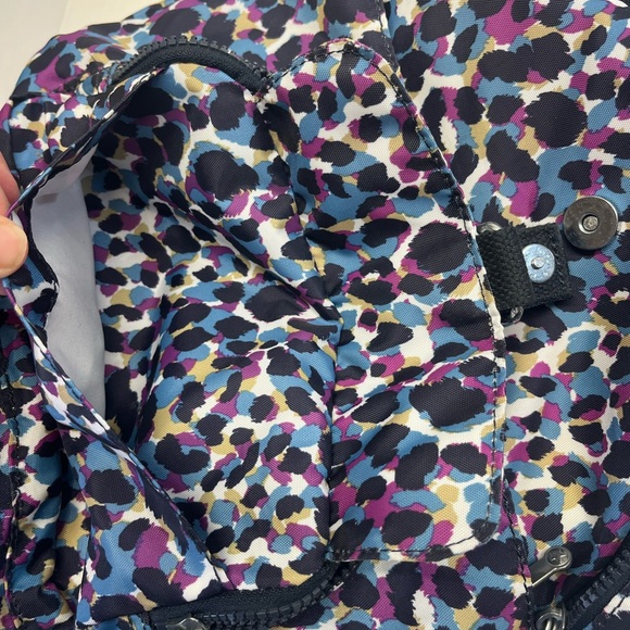 Kipling Queenie Backpack Blended Geos print. main image 6